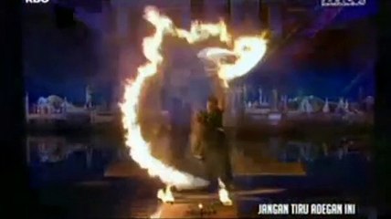 Indonesian Auditin of Asia's Got Talent 2015 - Sandy- Amazing Acrobatic Fire Dance