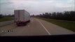 Tentative de suicide ratée sur l'autoroute : un 4x4 fonce sur un camion