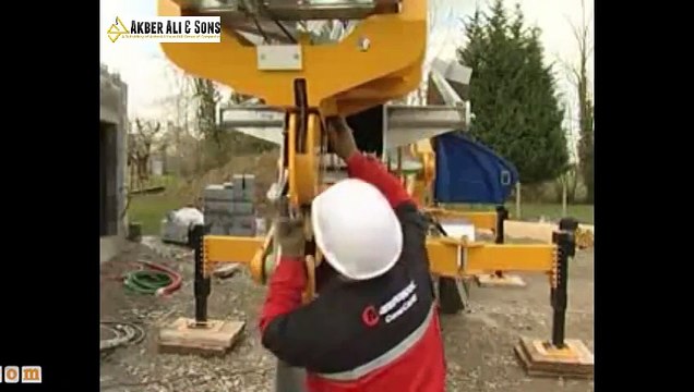 MANITOWOC Potain Igo MC 13 Self Erecting Tower Crane