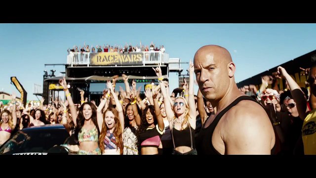 FAST & FURIOUS 7 - Featurette La traque a commencé [VF|HD] (Vin Diesel, Paul Walker, Dwayne Johnson)
