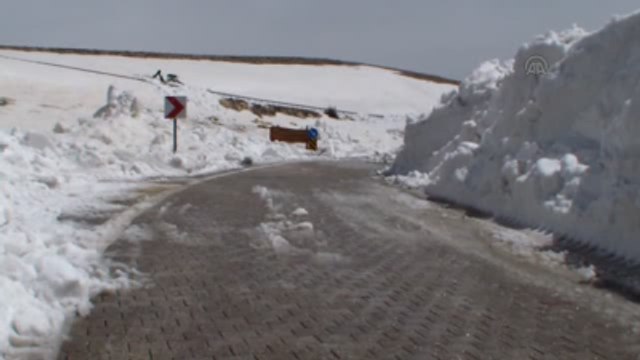 Nemrut Dağı'nda Turizm Sezonu Açıldı