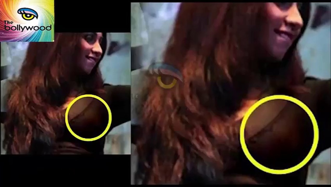 Indian celebs braless
