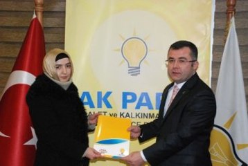 Listeye Giremeyen AK Parti Kadın Aday, "Kına Yakın" Dedi
