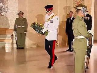 Принц Гарри приехал в Австралию служить с аборигенами