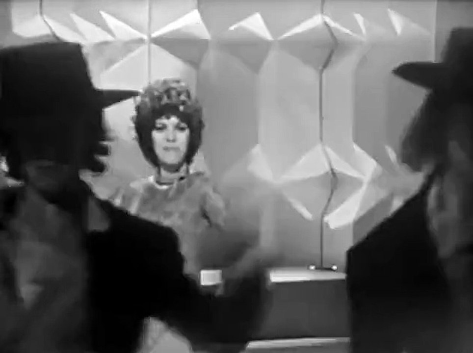 Mireille Mathieu - Paris Un Tango (1971)