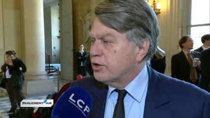 Collard veut priver Jean-Marie Le Pen de son titre de président d'honneur du FN