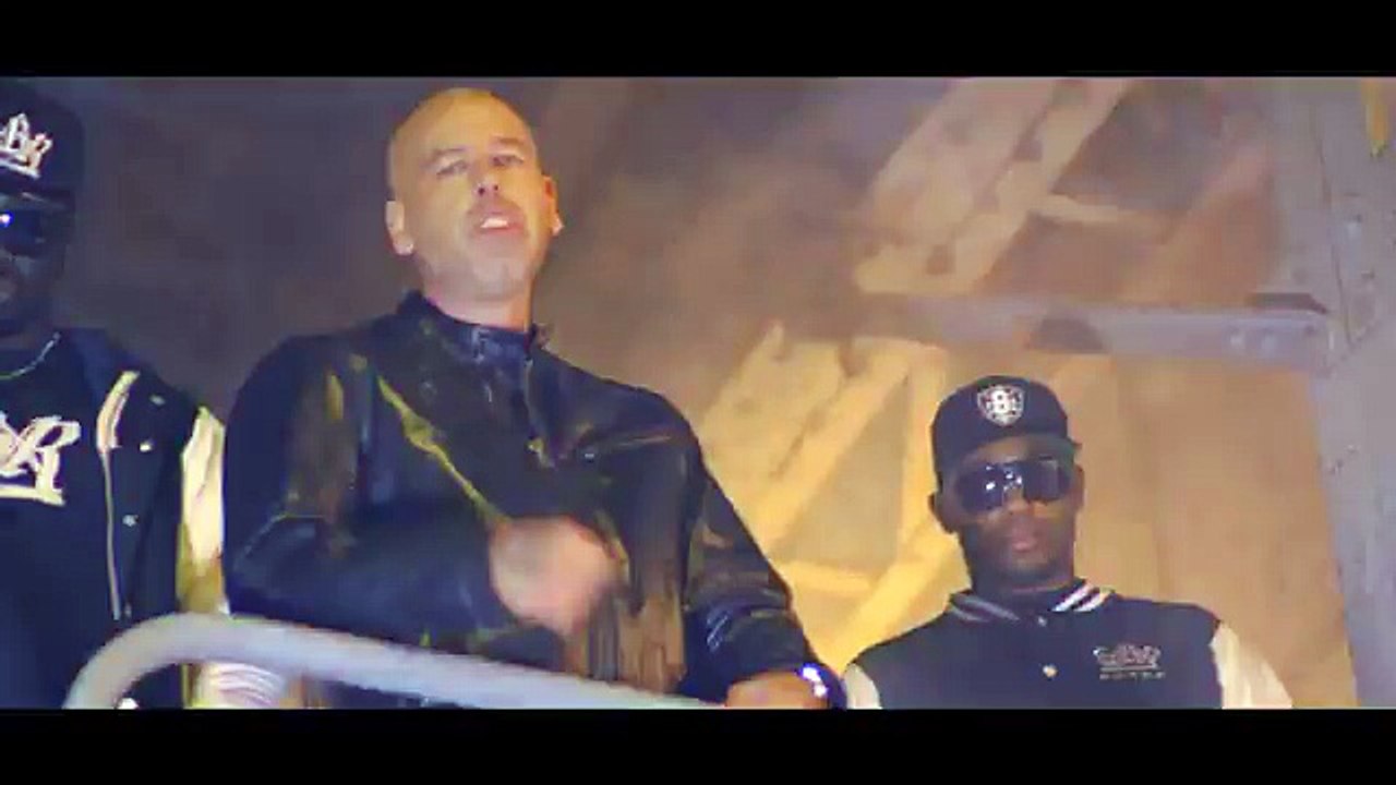 Sinik - Le cancer de la banlieue (Clip Officiel)