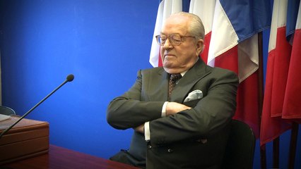 Pourquoi Marine Le Pen a-t-elle mangé son père ?