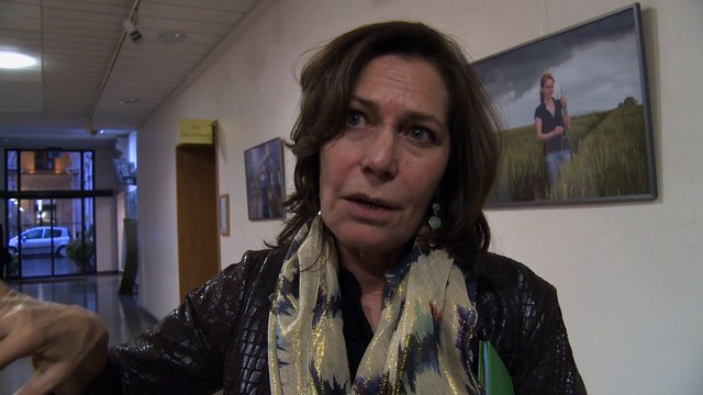 Débat médias et réseaux sociaux : citoyens et informés : Memonia Hintermann