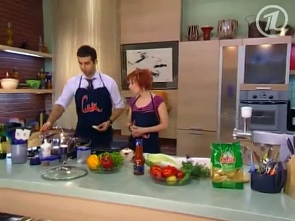 staroetv.su / Смак (Первый канал, 14.06.2008) Юлия Савичева