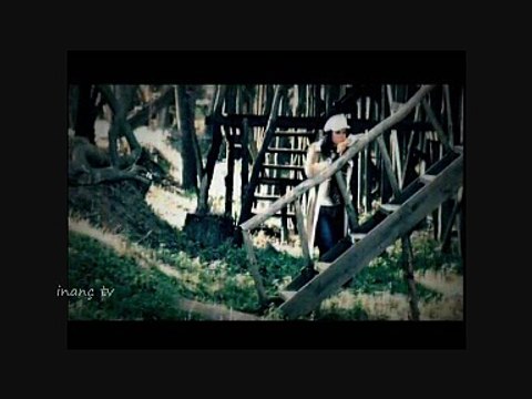 Ebru Gündeş - Güldür Yüzümü-SD