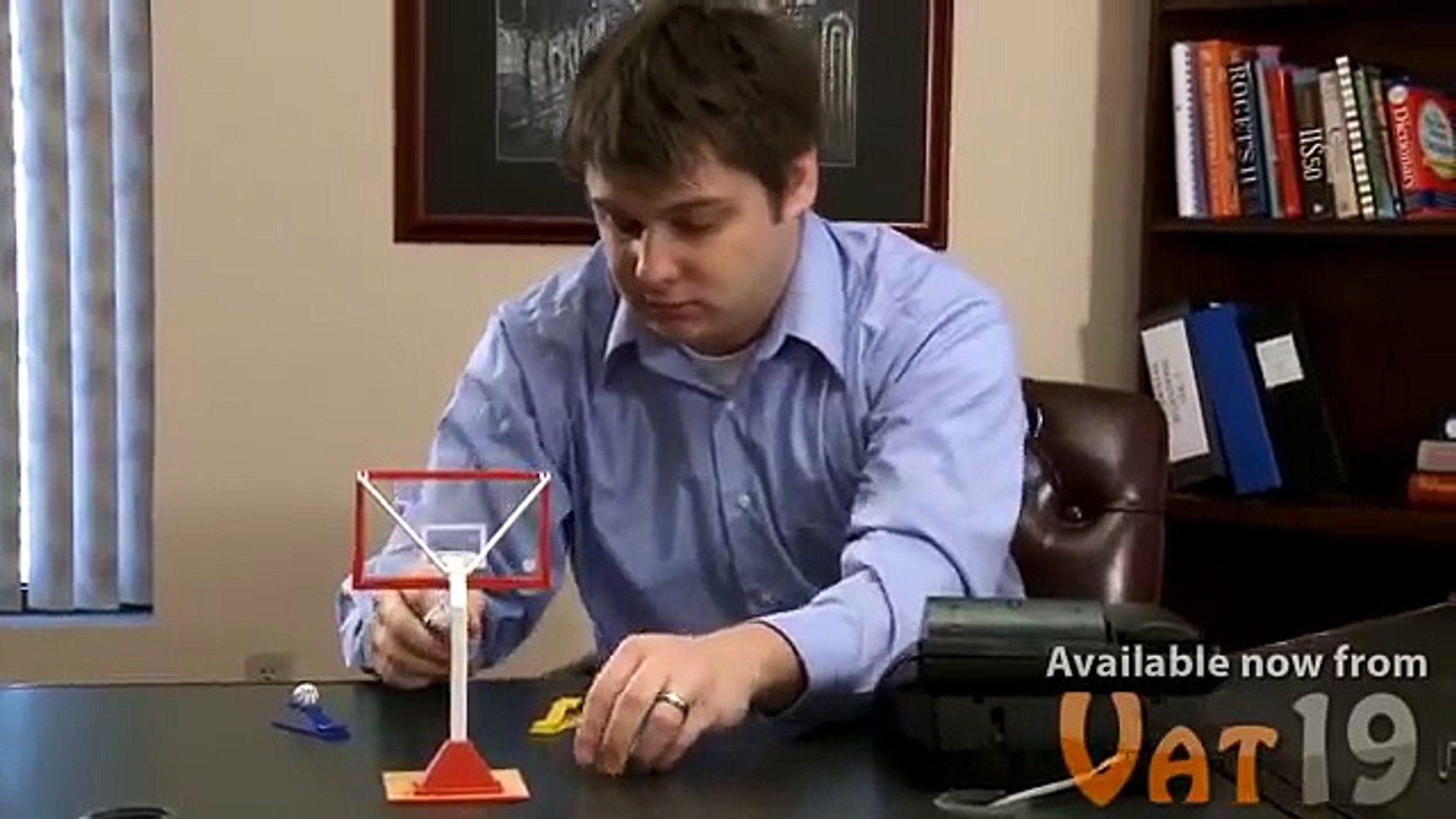 ⁣Desktop Basketball Game