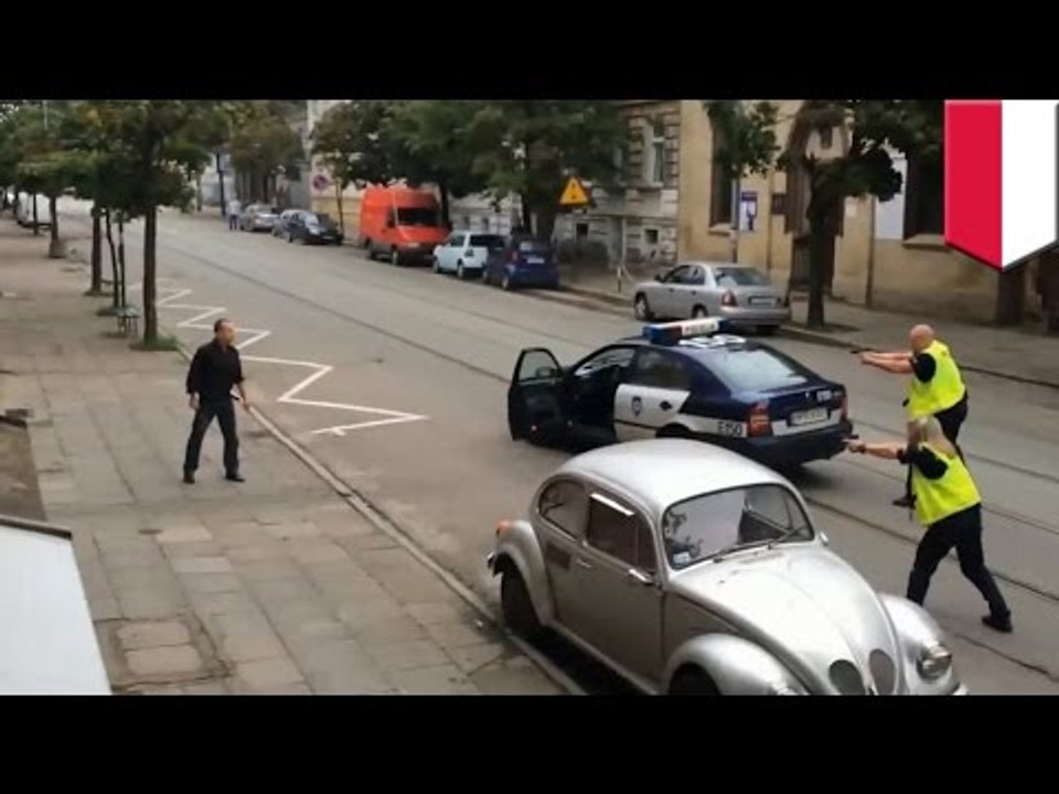 Polizei schießt 15 Mal auf Verrückten und trifft einmal
