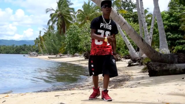 FS LADOANY - Manambady vazaha (gasy HD 2015 - malagasy)