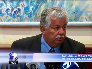 Luminarium en el FIA: es una especie de laberinto iluminado por dentro