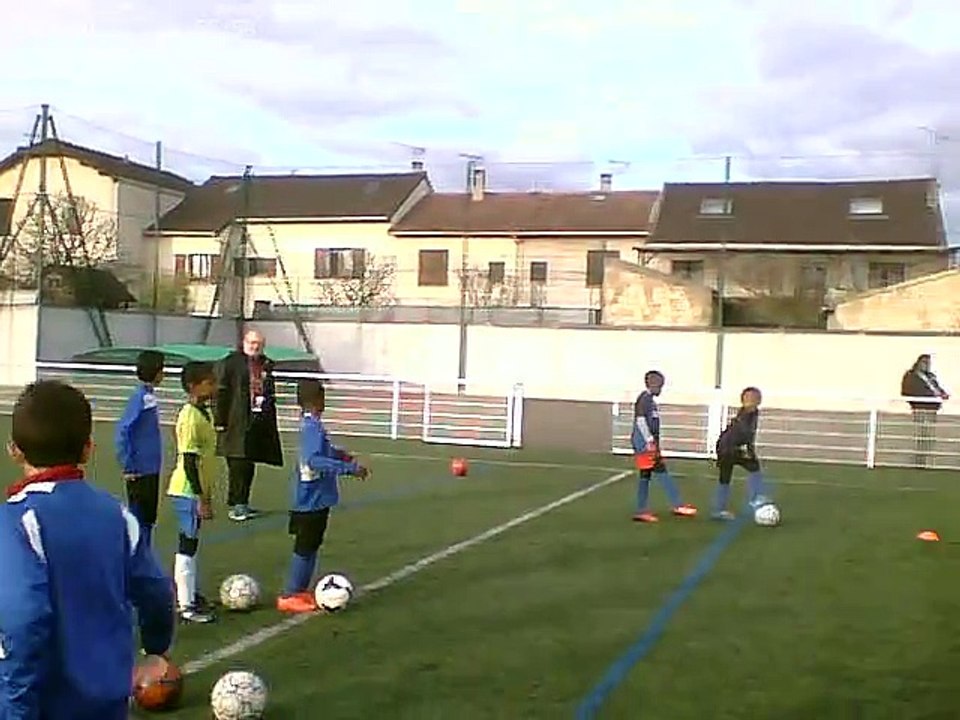 VIDEO U9