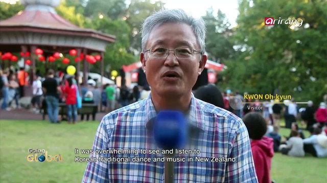 A traditional dance group in New Zealand performed Korean traditional dance 뉴질랜드 한국 전통 무용