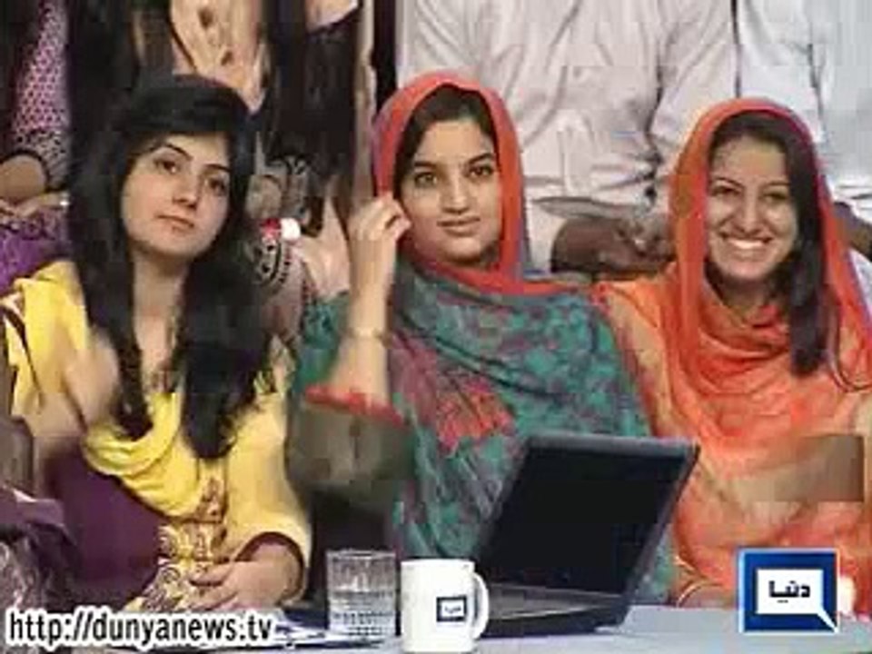 Jogi Baba Sadhoo Sant faqeer of Mazaaq Raat 01 April 2015  - Dunya News