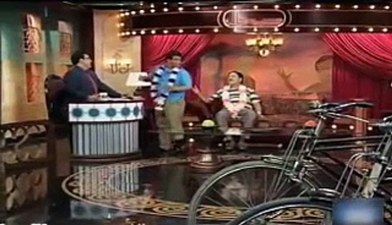Hasb e Haal with Azizi 02 April 2015 Part 4 of 5 - Dunya News