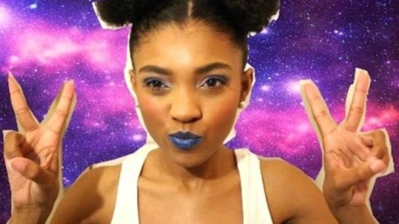 HOW TO BE FUTURISTICALLY FABULOUS