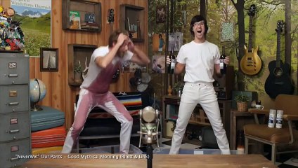 Dingue, des oeuvres d'art qui se dévoilent sous la pluie ! Innatendu et bluffant !