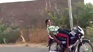 Sudh Dehati Stunt Fail..bike jumping videos,Crazy Videos, Awesome Videos, Funny Video,