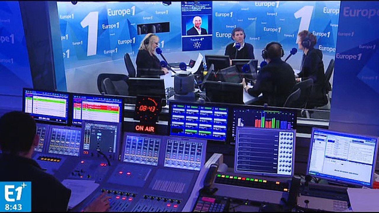 Louis Aliot : "Beau papy, vous ne venez pas dimanche pour le rôti ?"