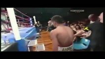 Funny Boxer gets knocked out