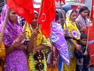Usines textiles au Bangladesh (manifestation)