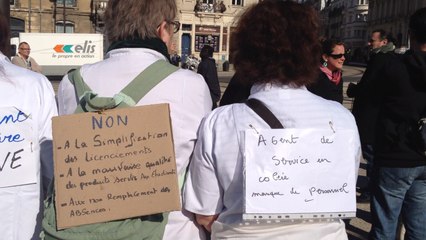 Salariés en grève dans les rues