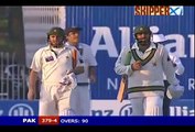Shahid Afridi 156 off 78 Balls (9 sixes & 13 fours) in Test Match vs India 2005