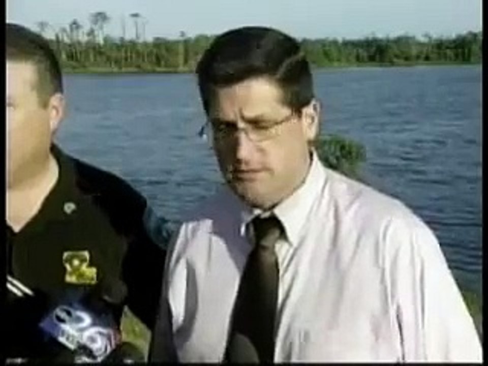 Alligator bites off boy's arm