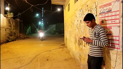 MOBILE SNATCHING IN DIFFERENT WAYS