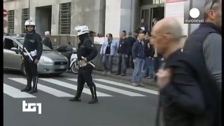 Itália  Atirador detido depois de matar três pessoas num tribunal de Milão