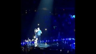 Adam Levine Attacked By Crazed Fan During His Concert