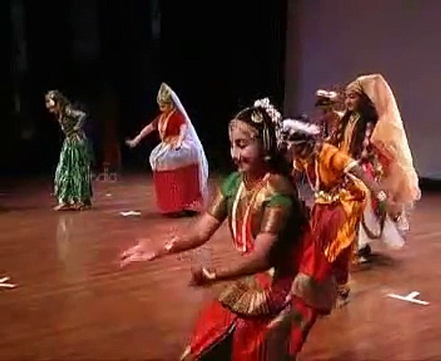FEEL INDIA - FUSION DANCE