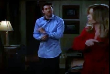 Grey's Anatomy 6x12 Meredith & Derek kiss !.mp4