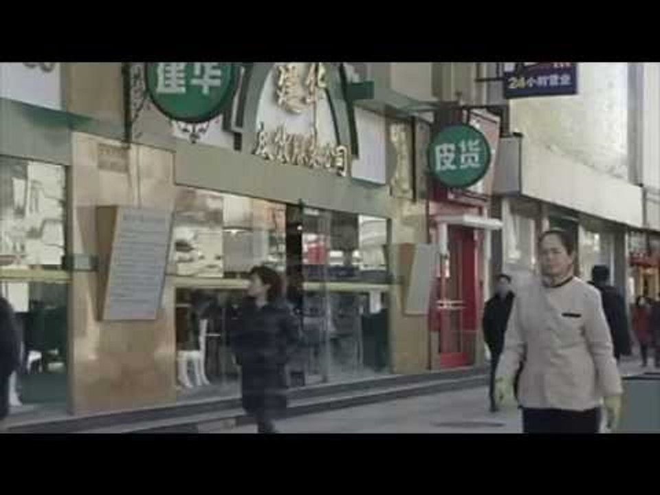 FAUX DOCTEUR: En Corée du sud pour devenir un chirurgien esthétique, il faut 4 jours d’études.