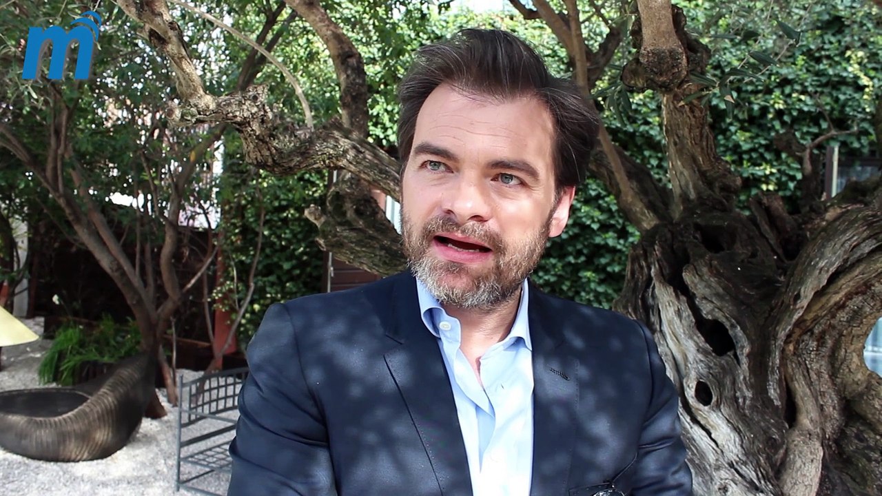 Clovis Cornillac, réalisateur de Un peu, beaucoup, aveuglément