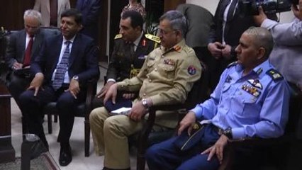 Mısır Savunma Bakanı Seyyid Ahmed'in Pakistan Ziyareti