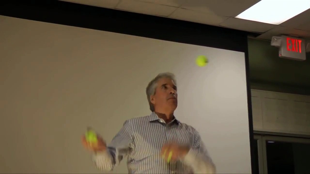 Chris Bliss Juggling Finale