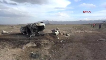 Ağrı - Yanan Otomobilinden Atladı, Hayatını Kaybetti