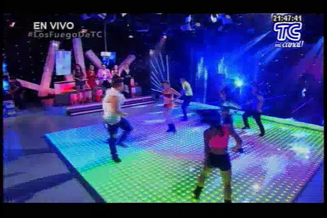 SEM - VIP: El Show de Tito para su "Niñas Bonitas".