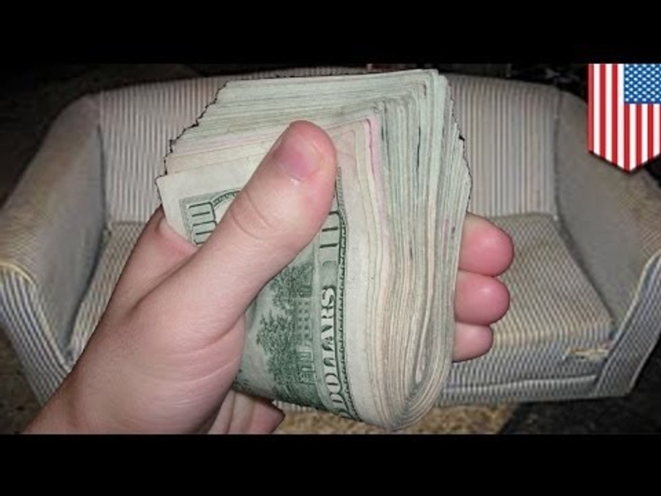 Студенты из Нью-Йорка нашли в диване $40 000 и...