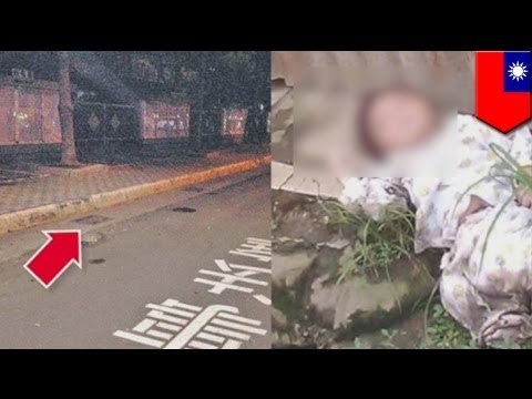 Родители после развода бросили ребенка...прямо на улице