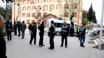 Adıyaman - Üniversitedeki Gerginlikte Gözaltına Alınan 17 Öğrenci Adliyede