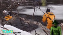 رجال انقاذ بوسطن ينقذون كلباً عالقاً في مياه نهر تشارلز المتجمدة