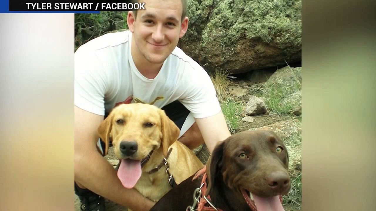 جريمة قتل الشرطي تايلور ستيوارت وكاميرته المعلقة بالخوذة تصور الحادث