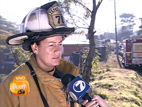 Choque de microbús deja 2 adultos y 4 menores heridos, todos estables