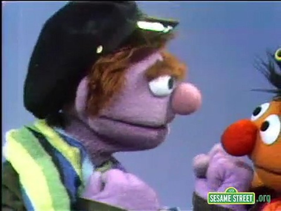 Classic Sesame Street - Ernie And Bert Meets Tough Eddie At The Beach